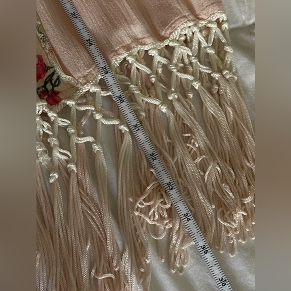 Z&L Europe Boutique Boho Peace Kimono w/ Patchwork Detailing & Fringe ✌🏼☮️🕊️ - Picture 13 of 15